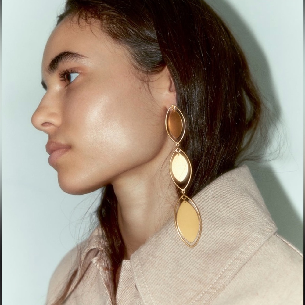 ZARA TRIPLE DIAMOND SHAPE EARRINGS - Picture 2 of 6